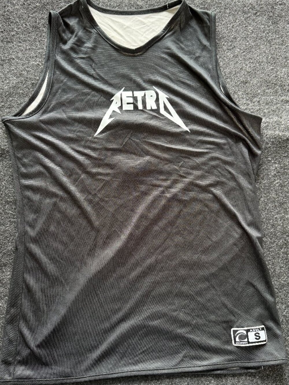 Epic Sports Adult Small Reversible Basketball Jersey Retro Kids Hoops